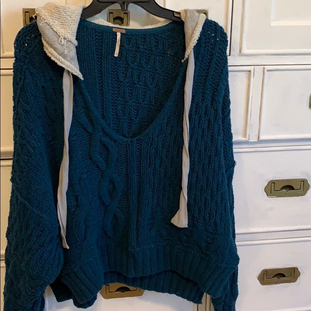 Free people sweater